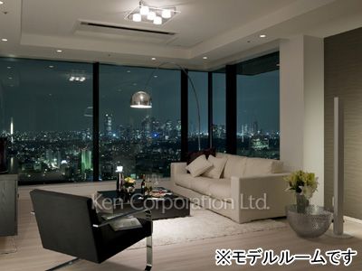 ラ・トゥール青葉台の写真 リビングダイニング ※26階の同じ間取タイプを撮影。仕様が異なることがあります。