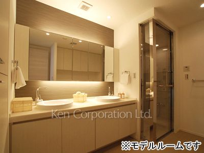 ラ・トゥール青葉台の写真 パウダールーム ※26階の同じ間取タイプを撮影。仕様が異なることがあります。