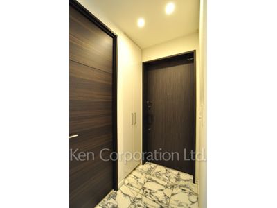 プラティーヌ西新宿の写真 玄関 ※7階の同じ間取タイプを撮影。仕様が異なることがあります。