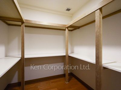 グランドテラス新宿の写真 ウォークインクローゼット