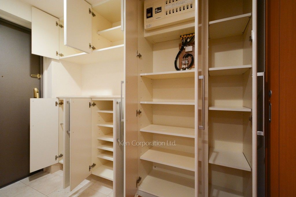 グランドテラス新宿の写真 シューズクローゼット