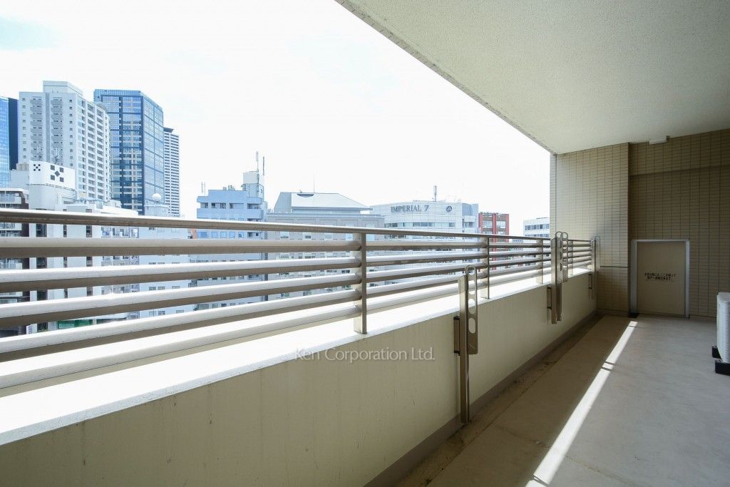 グランドテラス新宿の写真 バルコニー