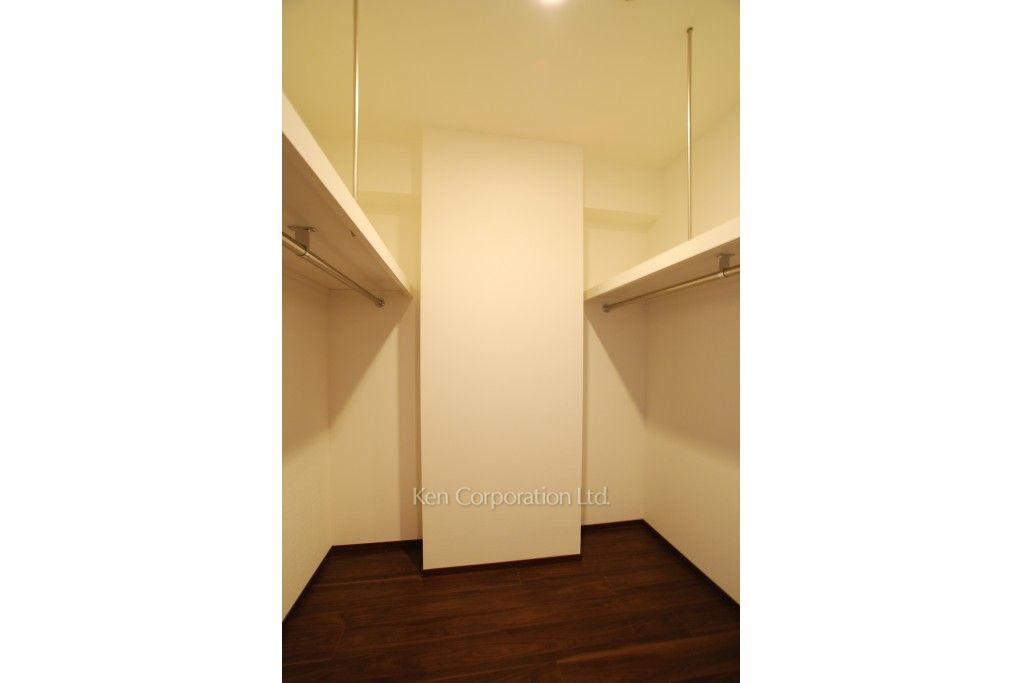 二番町テラスの写真 ウォークインクローゼット