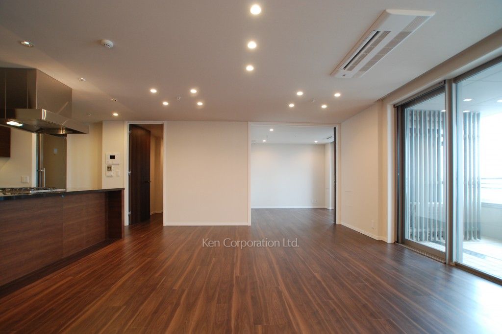 ラ・メール三番町レジデンスの写真 リビングダイニング