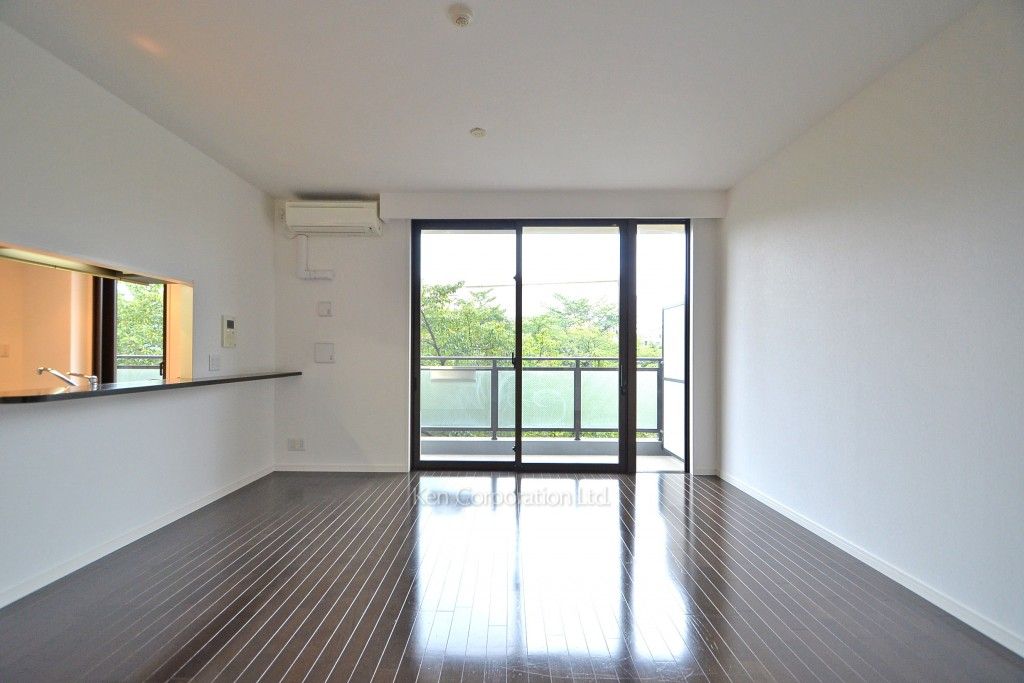 MFPR目黒タワーの写真 リビングダイニング ※2階の同じ間取タイプを撮影。仕様が異なることがあります。