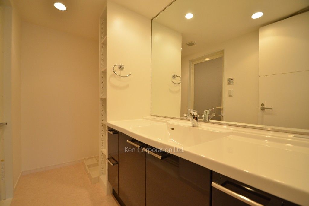 MFPR目黒タワーの写真 パウダールーム ※2階の同じ間取タイプを撮影。仕様が異なることがあります。