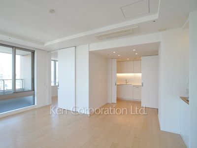 パークアクシス青山一丁目タワーの写真 リビングダイニング ※20階の同じ間取タイプを撮影。仕様が異なることがあります。