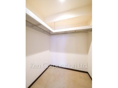 恵比寿ガーデンテラス弐番館の写真 ウォークインクローゼット