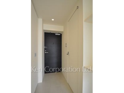 レジディア目黒Ⅱの写真 玄関