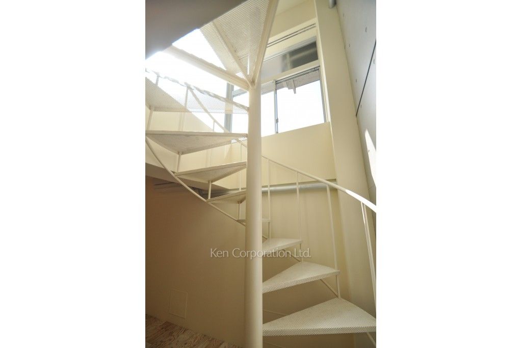 レジディア目黒Ⅱの写真 階段