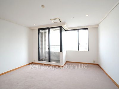 品川プリンス・レジデンスの写真 居室（LDなど） ※7階の同じ間取タイプを撮影。仕様が異なることがあります。