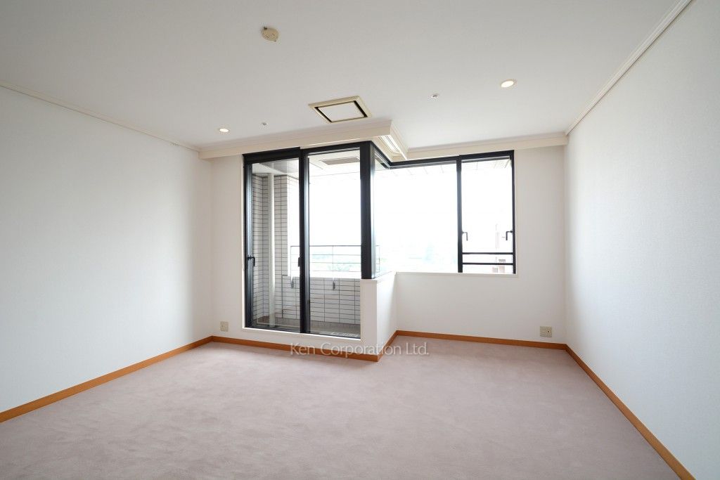 品川プリンス・レジデンスの写真 居室（LDなど） ※7階の同じ間取タイプを撮影。仕様が異なることがあります。