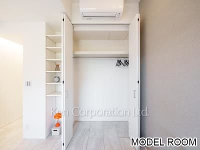 スタイリオ池尻大橋の写真 クローゼット　※MODEL ROOM ※5階の同じ間取タイプを撮影。仕様が異なることがあります。