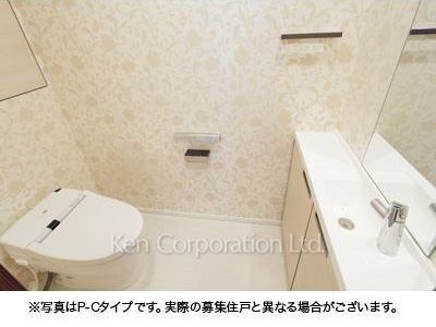 トイレ ※写真・画像は実際と異なる場合がございます。部屋写真は同一タイプのものです。（ただし、画像中にタイプ名の記載がある場合はその記載内容を優先します。）