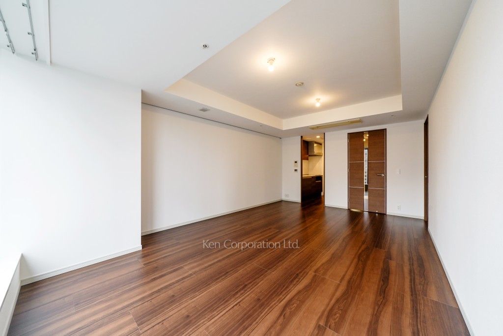 セントラルパークタワー ラ・トゥール新宿の写真 居室（LDなど） ※21階の同じ間取タイプを撮影。仕様が異なることがあります。