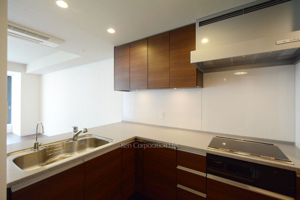 セントラルパークタワー ラ・トゥール新宿の写真 キッチン ※21階の同じ間取タイプを撮影。仕様が異なることがあります。