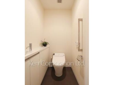 セントラルパークタワー ラ・トゥール新宿の写真 トイレ ※22階の同じ間取タイプを撮影。仕様が異なることがあります。