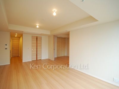 セントラルパークタワー ラ・トゥール新宿の写真 居室（LDなど）