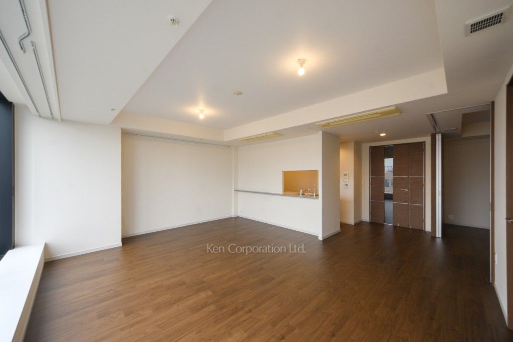 セントラルパークタワー ラ・トゥール新宿の写真 居室（LDなど） ※33階の同じ間取タイプを撮影。仕様が異なることがあります。