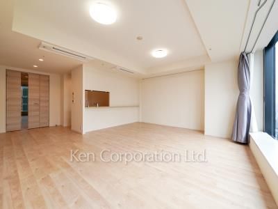 セントラルパークタワー ラ・トゥール新宿の写真 居室（LDなど） ※29階の同じ間取タイプを撮影。仕様が異なることがあります。