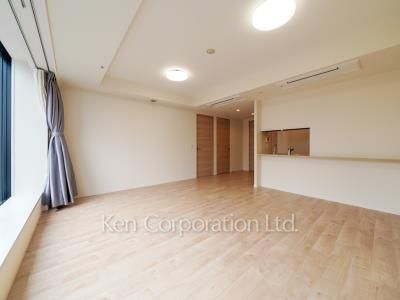 セントラルパークタワー ラ・トゥール新宿の写真 居室（LDなど） ※29階の同じ間取タイプを撮影。仕様が異なることがあります。