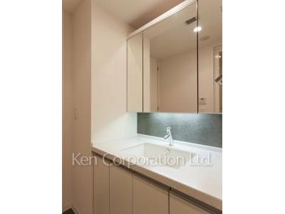 セントラルパークタワー ラ・トゥール新宿の写真 パウダールーム ※34階の同じ間取タイプを撮影。仕様が異なることがあります。