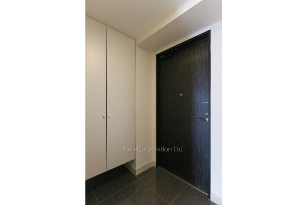 セントラルパークタワー ラ・トゥール新宿の写真 玄関 ※34階の同じ間取タイプを撮影。仕様が異なることがあります。