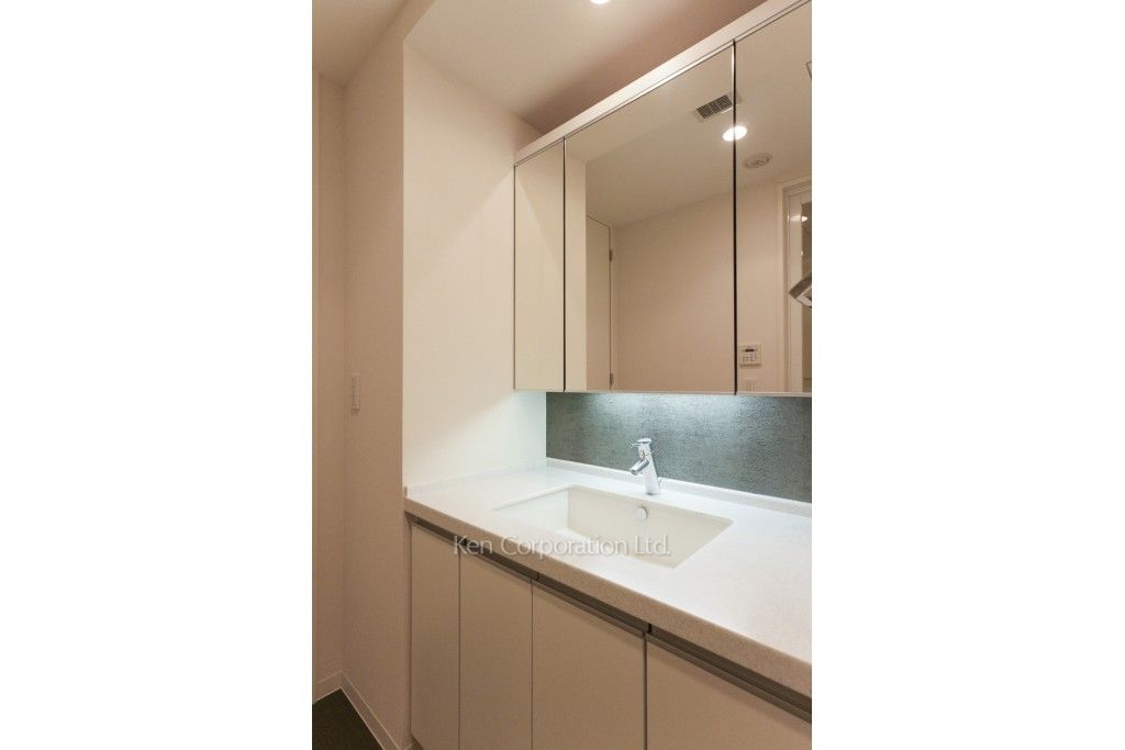 セントラルパークタワー ラ・トゥール新宿の写真 パウダールーム ※34階の同じ間取タイプを撮影。仕様が異なることがあります。