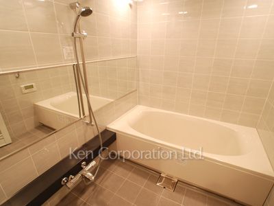 セントラルパークタワー ラ・トゥール新宿の写真 バスルーム ※21階の同じ間取タイプを撮影。仕様が異なることがあります。