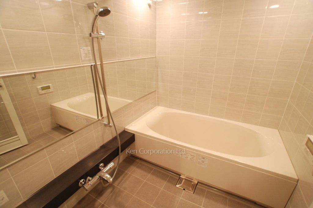 セントラルパークタワー ラ・トゥール新宿の写真 バスルーム ※21階の同じ間取タイプを撮影。仕様が異なることがあります。