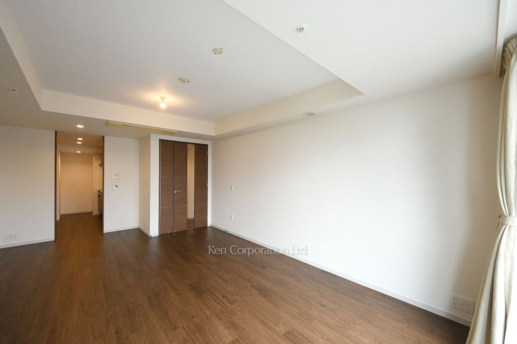 セントラルパークタワー ラ・トゥール新宿の写真 居室（LDなど） ※30階の同じ間取タイプを撮影。仕様が異なることがあります。