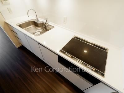 セントラルパークタワー ラ・トゥール新宿の写真 キッチン ※28階の同じ間取タイプを撮影。仕様が異なることがあります。