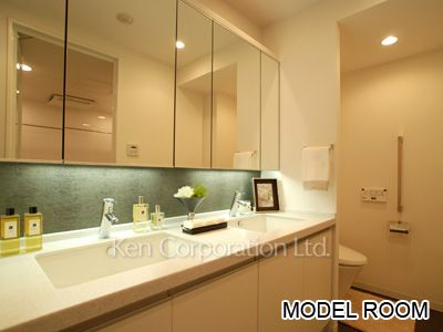 パウダールーム ※22階の同じ間取タイプを撮影。仕様が異なることがあります。