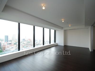 セントラルパークタワー ラ・トゥール新宿の写真 居室（LDなど）