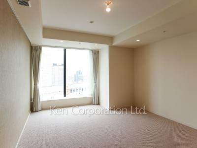 マスターベッドルーム