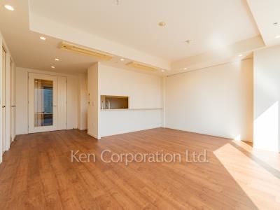 居室（LDなど） ※37階の同じ間取タイプを撮影。仕様が異なることがあります。