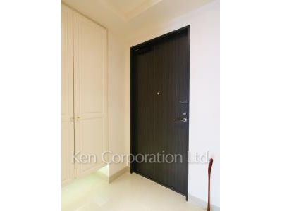 セントラルパークタワー ラ・トゥール新宿の写真 玄関 ※40階の同じ間取タイプを撮影。仕様が異なることがあります。