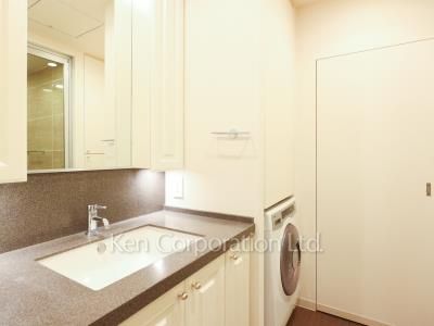 セントラルパークタワー ラ・トゥール新宿の写真 パウダールーム ※40階の同じ間取タイプを撮影。仕様が異なることがあります。