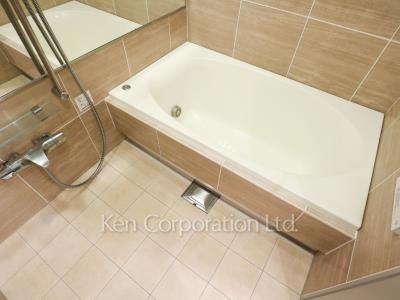 セントラルパークタワー ラ・トゥール新宿の写真 バスルーム ※40階の同じ間取タイプを撮影。仕様が異なることがあります。