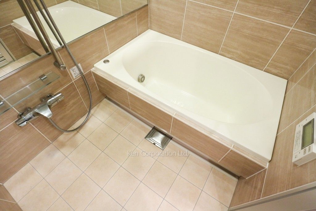 セントラルパークタワー ラ・トゥール新宿の写真 バスルーム ※40階の同じ間取タイプを撮影。仕様が異なることがあります。