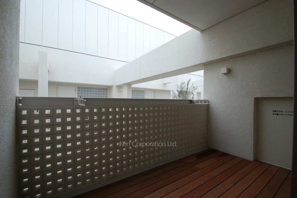 ラフィーヌ銀座の写真 バルコニー