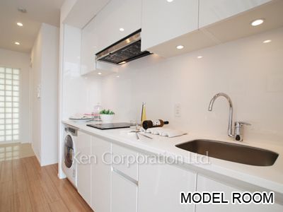 キッチン ※11階の同じ間取タイプを撮影。仕様が異なることがあります。