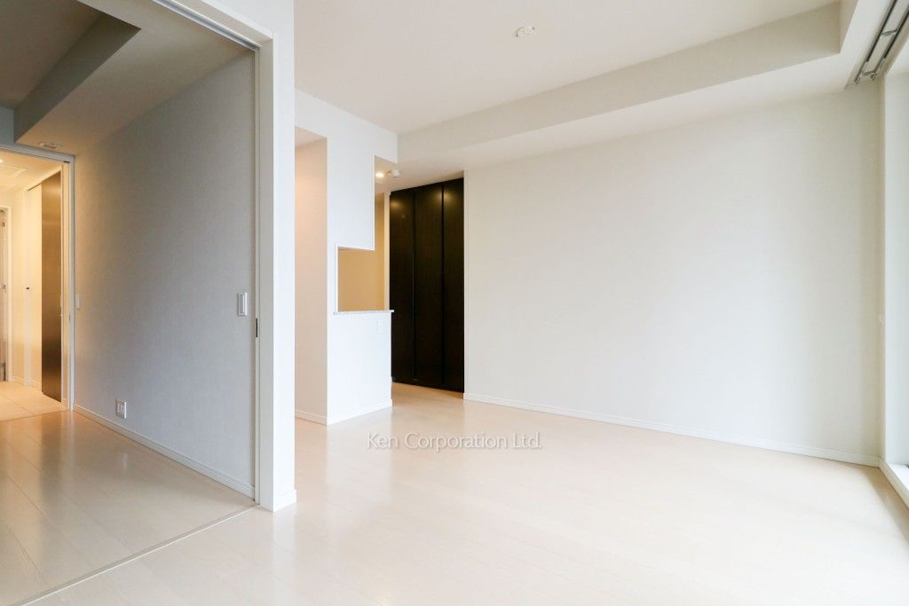 プラウドタワー千代田富士見の写真 居室（LDなど）