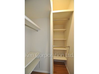 パークアクシス青山一丁目タワーの写真 ウォークインクローゼット ※35階の同じ間取タイプを撮影。仕様が異なることがあります。