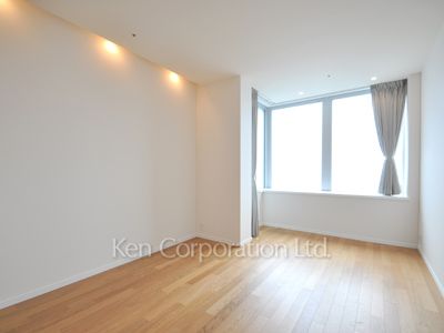 パークアクシス青山一丁目タワーの写真 ベッドルーム ※35階の同じ間取タイプを撮影。仕様が異なることがあります。