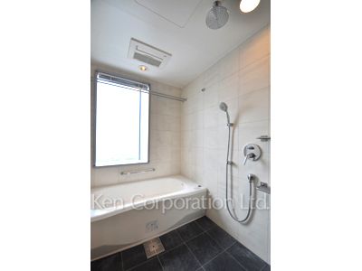 パークアクシス青山一丁目タワーの写真 バスルーム ※35階の同じ間取タイプを撮影。仕様が異なることがあります。