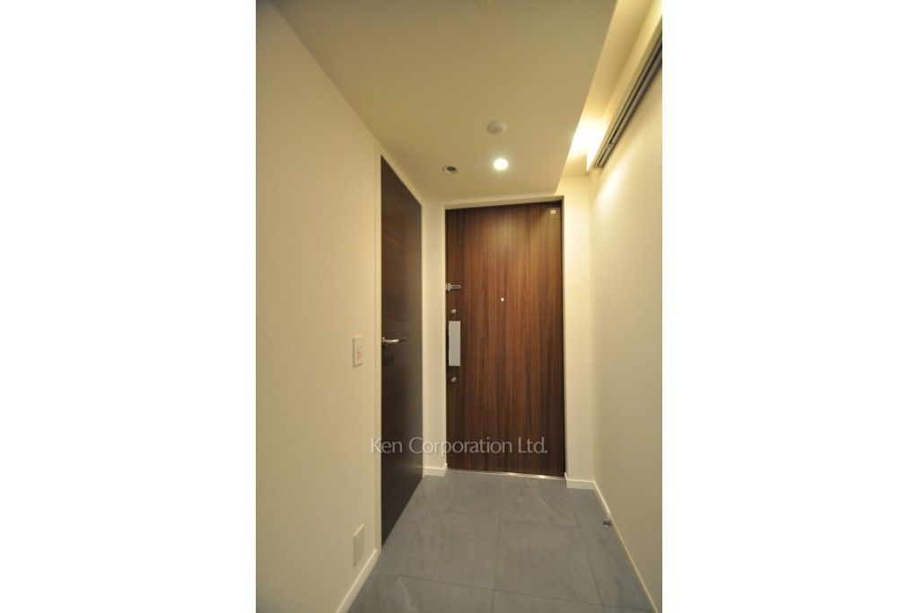 パークアクシス青山一丁目タワーの写真 玄関 ※35階の同じ間取タイプを撮影。仕様が異なることがあります。