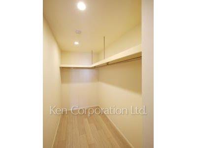 リバーポイントタワーの写真 ウォークインクローゼット