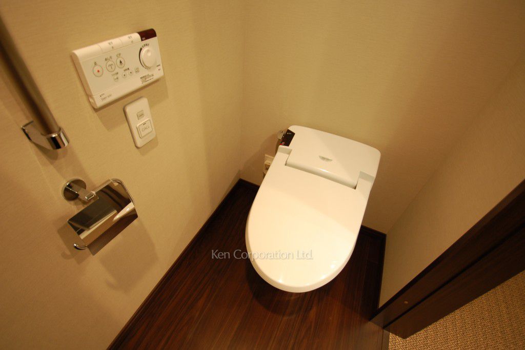 トイレ ※12階の同じ間取タイプを撮影。仕様が異なることがあります。（10階・1LDK）  ※写真の無断転載禁止