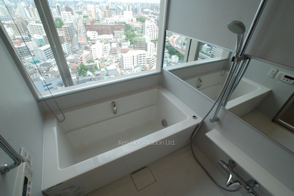 バスルーム ※19階の同じ間取タイプを撮影。仕様が異なることがあります。